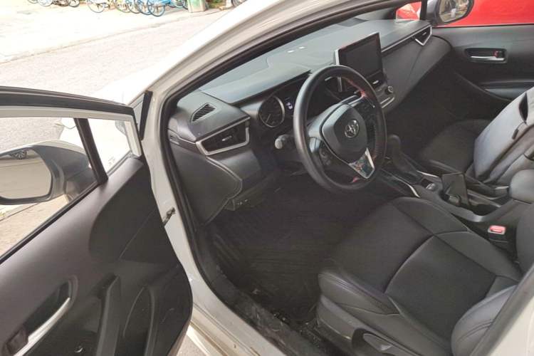 Used Toyota Levin 2022 185T CVT Luxury Edition
