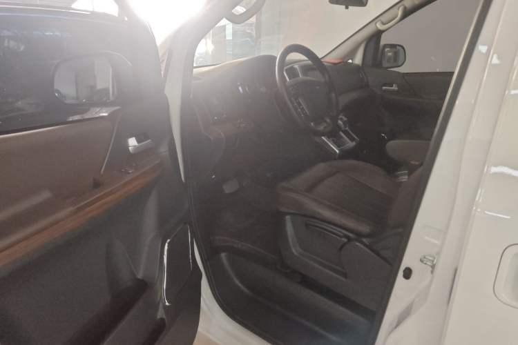 Used FORTHING M7 2022 Lingjue Model 2.0T Automatic Earl Edition
