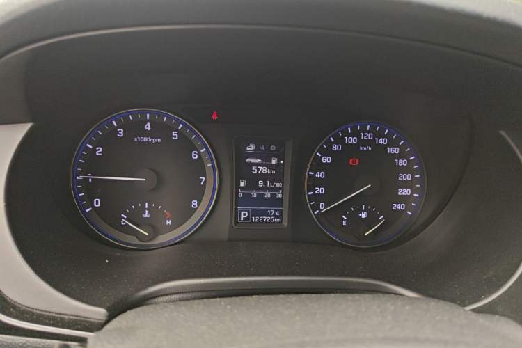 Used Hyundai Mistra 2014 1.8L Automatic Smart GLS