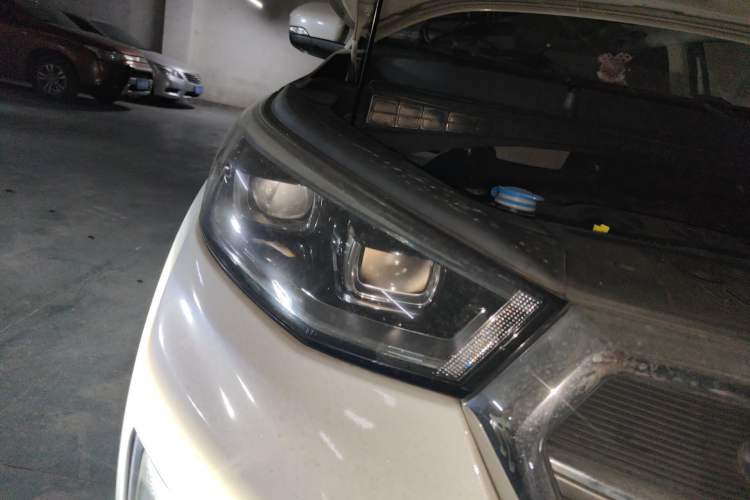 Used CHANGAN CS55 2017 1.5T Automatic Xuan Dong Model Right Front Headlight