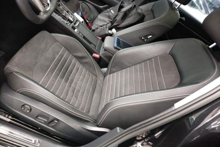 Used Volkswagen Magotan 2020 330TSI DSG Luxury Edition