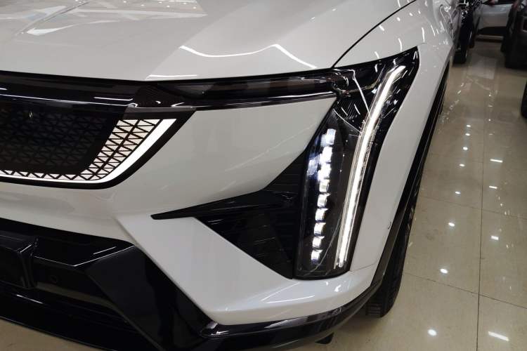 Used Cadillac OPTIQ 2024 Four-Wheel Drive Long-Range Version
