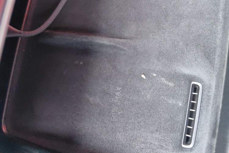 Used Xiaomi Auto SU7 2024 Four-Wheel Drive Ultra-Long Range Advanced Intelligent Driving Max Edition