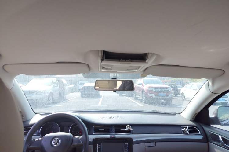 Used Skoda Superb 2013 1.4TSI Manual Shengshi Edition Headliner
