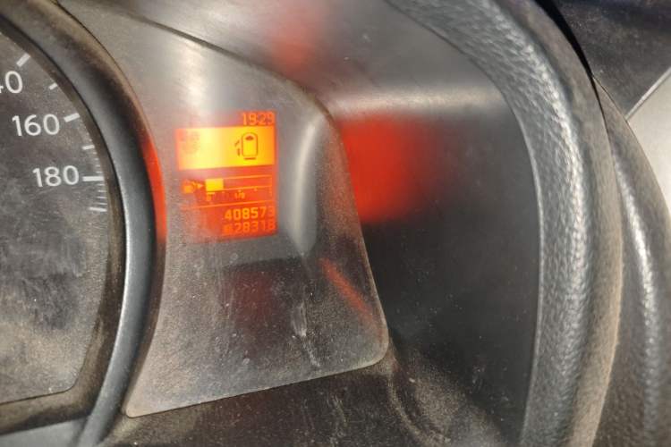 Used Nissan NV200 2011 1.6L 232 Seats Zunya Trim
