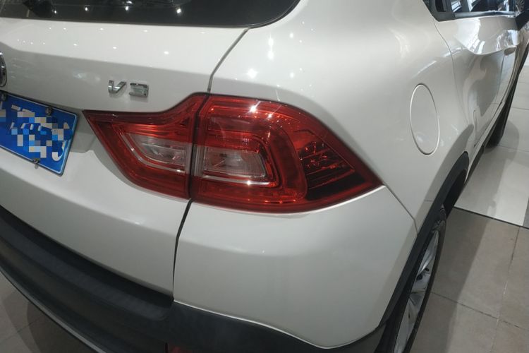 Used Brilliance V3 2017 1.5L Automatic Smart Version