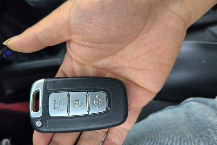 Used Kia K2 2015 Sedan 1.6L Automatic Transmission Premium
