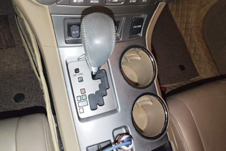 Used Toyota Highlander 2009 2.7L Two-Wheel Drive 7-Seater Luxury Edition