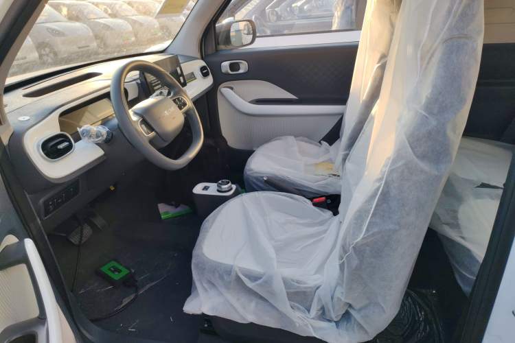 Used Geely Galaxy Panda 2025 210 km – Yuanqi Bear
