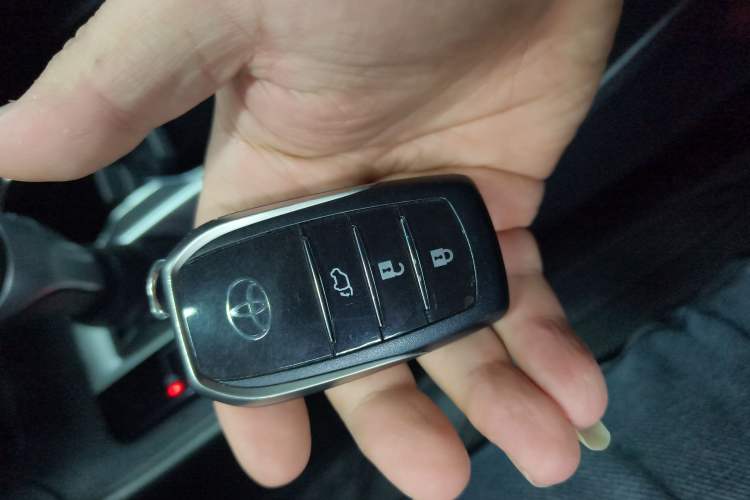 Used Toyota Highlander 2015 2.0T Four-Wheel Drive Ultimate Edition 7-Seater