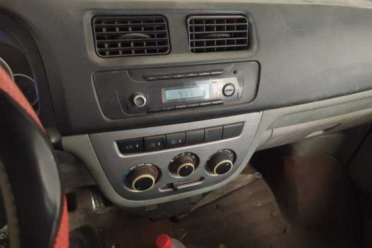 Used CHANGAN KAICHENG Taurus 2013 1.2L Standard Version
