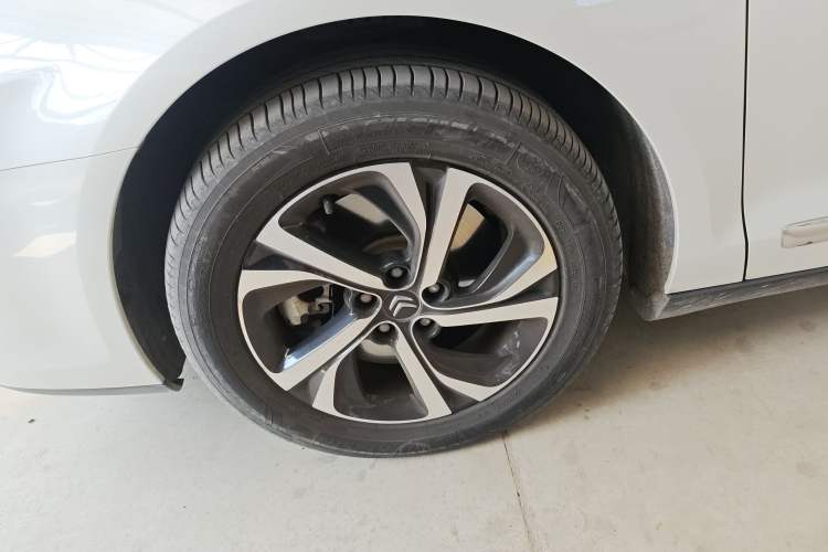 Used Citroen C5 2017 350THP Automatic Luxury Model