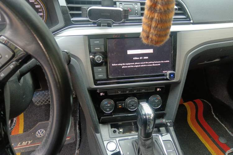 Used Volkswagen Lamando 2019 280TSI DSG Comfort Edition China VI standard
