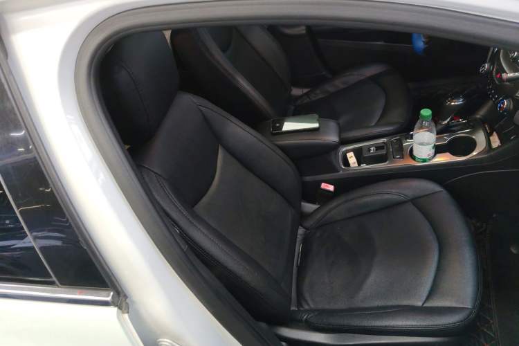 Used Chevrolet Cruze 2017 1.5L Automatic Pioneer Sunroof Edition