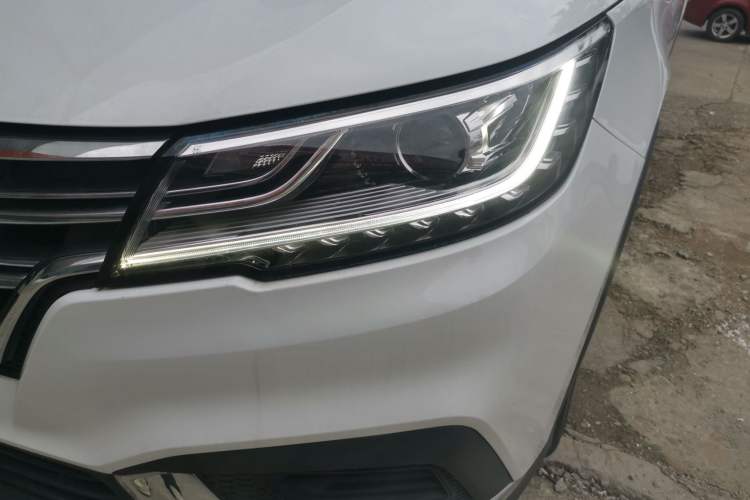 Used Roewe RX3 2020 1.6L CVT 4G Connected Ultra-Fun Elite Edition
