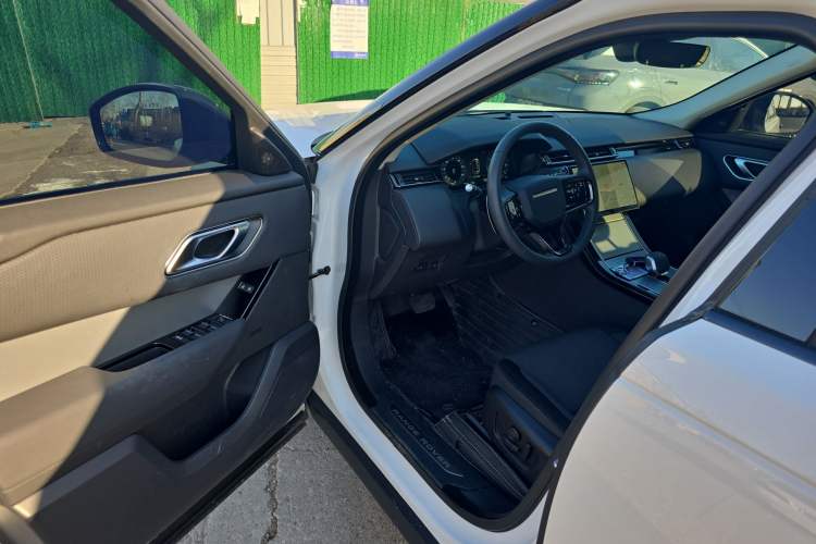 Used Land Rover Range Velar 2024 S Model Driver Seat