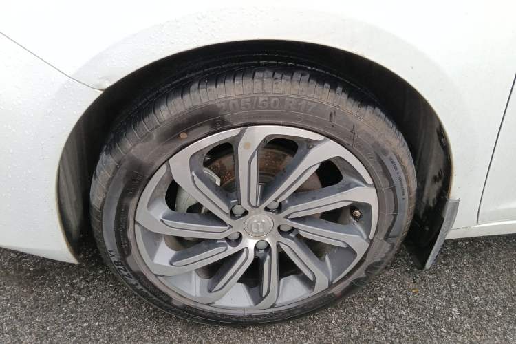 Used Geely Auto Emgrand GL 2021 UP 1.4T CVT Luxury Edition
