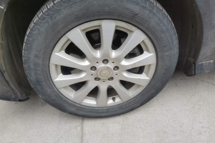 Used Mercedes-Benz R-Class 2011 R 350 L 4MATIC