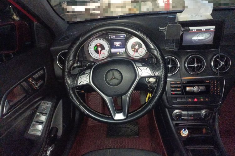 Used Mercedes-Benz A-Class 2015 A 200 Fashion Model