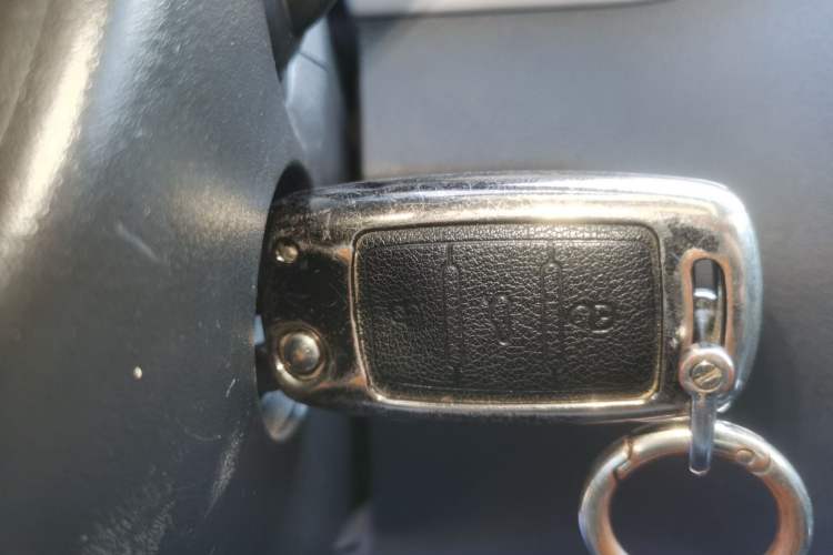 Used Volkswagen Touran 2015 1.4T DSG Comfort Edition 5 Seats