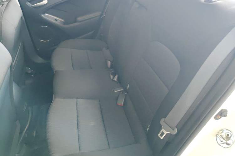 Used Kia K3 2015 1.6L Automatic GLS
