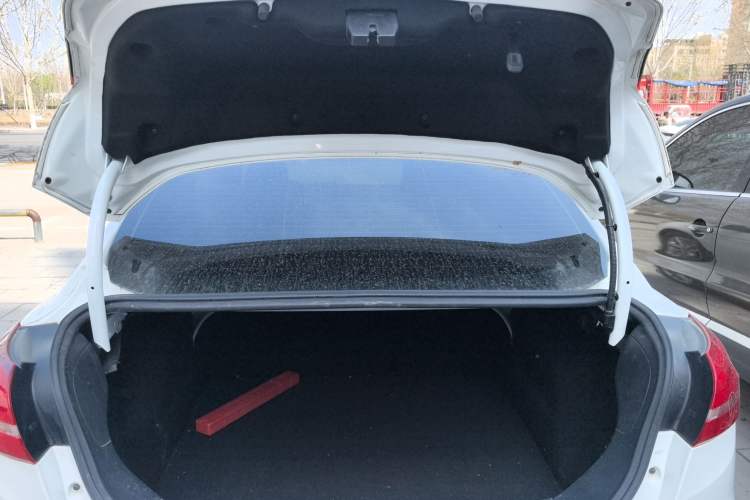 Used Ford Focus 2018 Sedan Classic 1.6L Automatic Trendy SmartDrive Edition