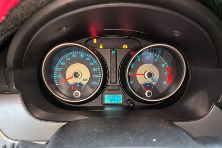 Used Buick Excelle 2011 1.6LX-AT Instrument Cluster