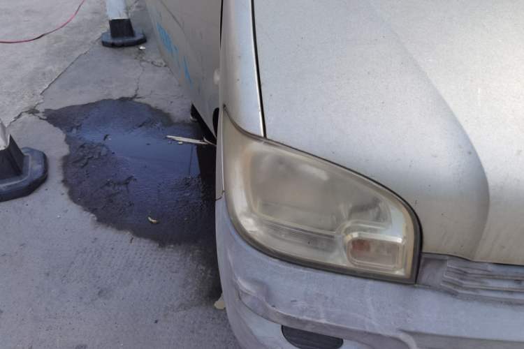 Used Wuling Zhiguang 2013 1.0L Practical Version Right Front Headlight