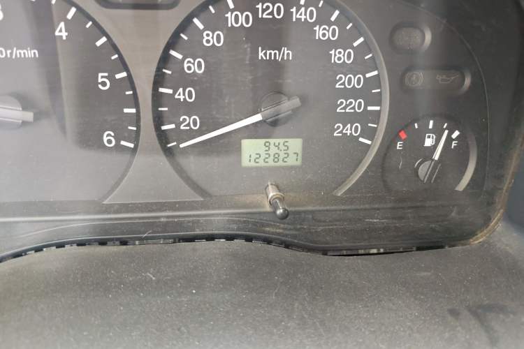 Used Ford Classic Transit 2013 2.8T Facelifted Diesel Van - Short Wheelbase Mid-Roof Model JX493ZLQ4
