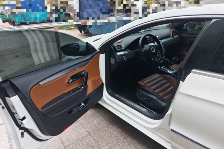 Used Volkswagen FAW-Volkswagen CC 2015 1.8TSI Luxury Model
