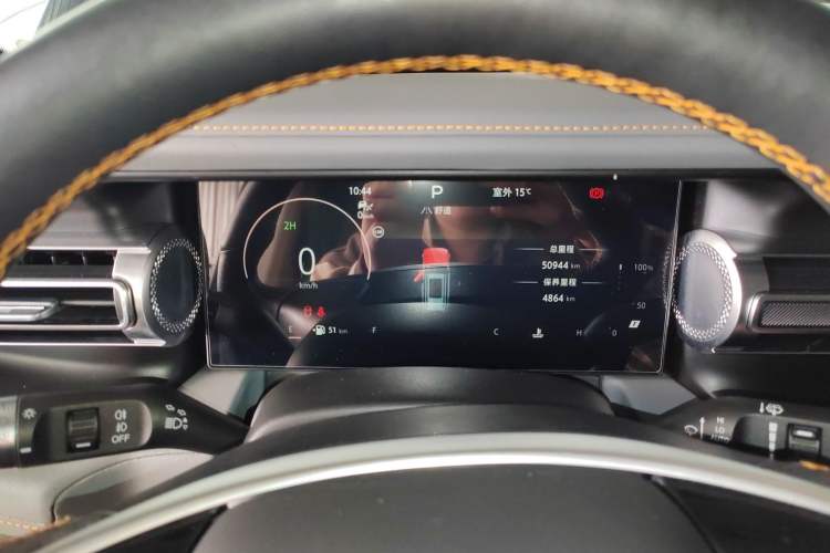 Used BAIC Off-Road BJ40 2024 2.0T All-New Urban Hunter Edition Chivalrous Style
