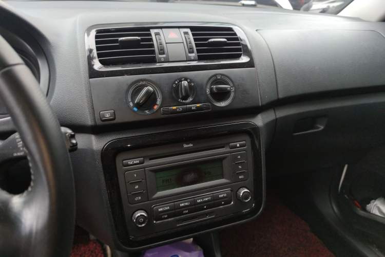 Used Skoda Fabia 2012 1.6L Automatic Cool Black Edition