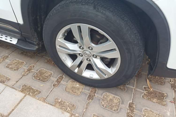 Used Changan CS75 2016 1.8T Automatic Elite Model China V Standard
