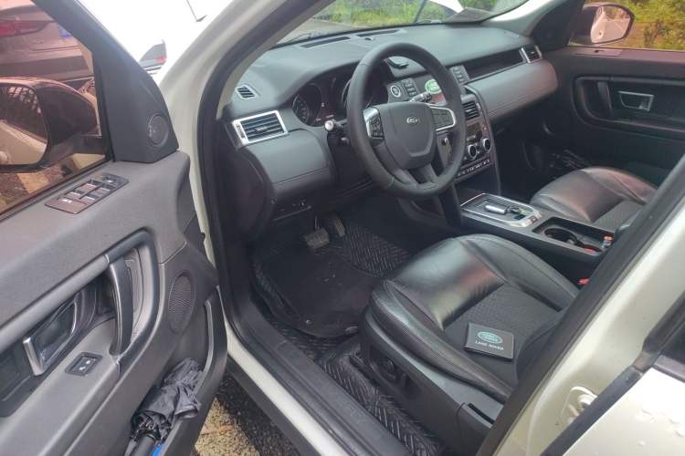 Used Land Rover Discovery Sport 2017 2.0T PURE