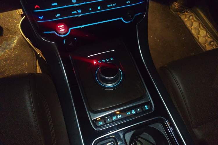 Used Jaguar XFL 2017 XFL 2.0T 200PS Luxury Edition
