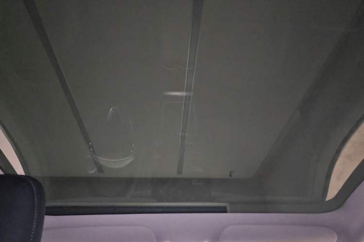 Used Tesla Model Y 2025 Rear-Wheel-Drive Version