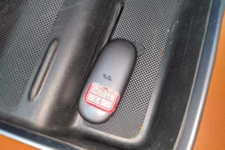 Used Li Auto L8 2023 Pro Model