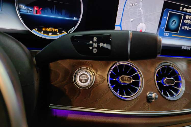 Used Mercedes-Benz E-Class 2019 Facelifted E 300 L Stylish Version Gear Lever