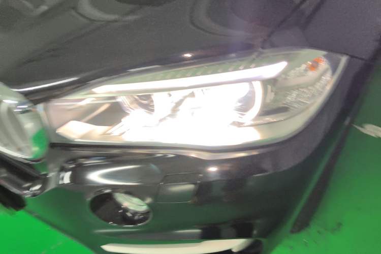Used BMW X5 2014 xDrive35i Leading Model Left Front Headlight