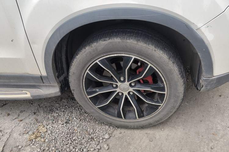 Used FAW Senya R7 2017 1.6L Manual Luxury Model