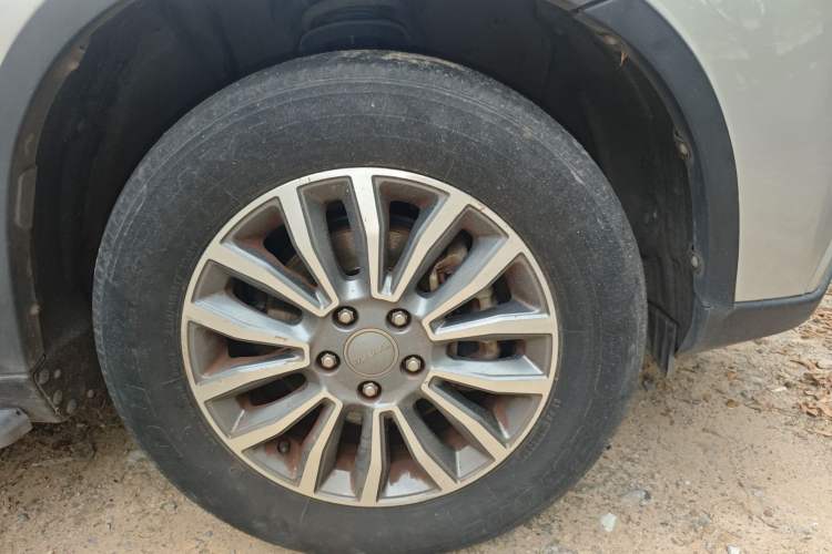 Used Haval H6 2015 Sport Edition 1.5T Automatic Two-Wheel Drive Luxury Model