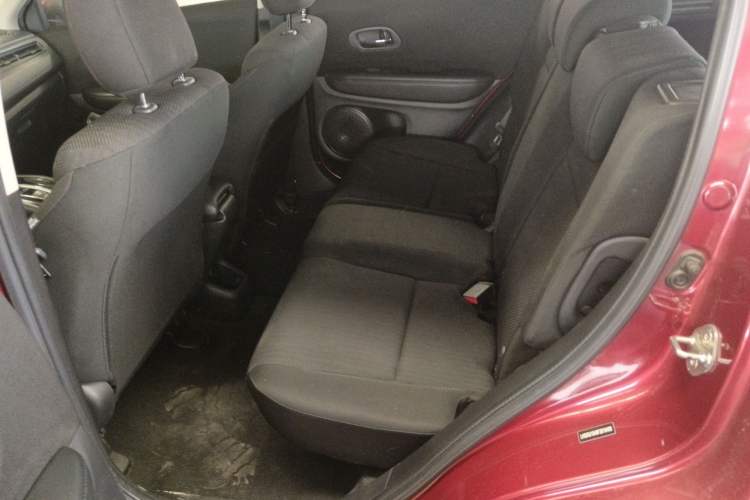 Used Honda Vezel 2015 1.5L CVT two-wheel drive Comfort trim Left Rear Seat