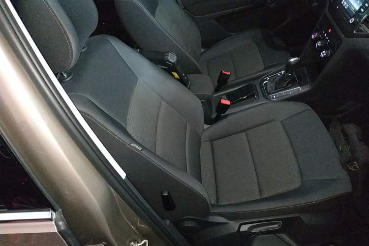 Used Volkswagen Golf Sportsvan 2016 230TSI Automatic Trend Edition