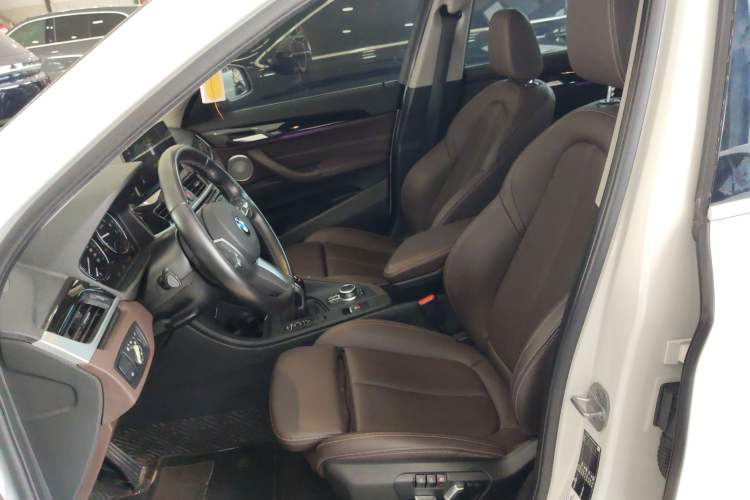 Used BMW X1 2022 sDrive25Li Leading Model Left Front Seat