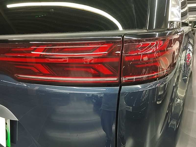 Used Denza D9 2022 DM-i 970 Four-Wheel Drive Flagship Model — 7