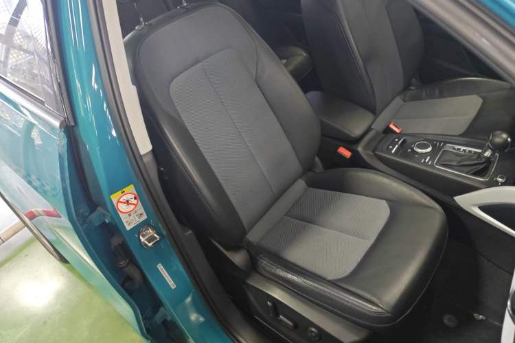 Used Audi Q2L 2018 35 TFSI Fashion Elegant Version China V