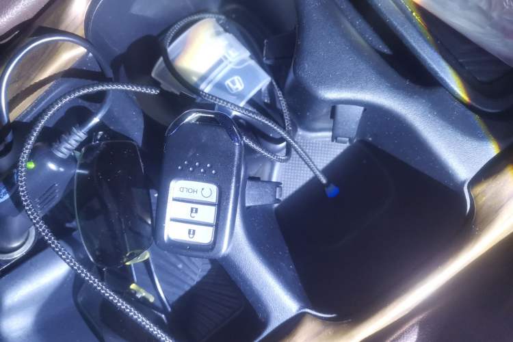 Used Honda CR-V 2017 Hybrid 2.0L Pure Drive Edition
