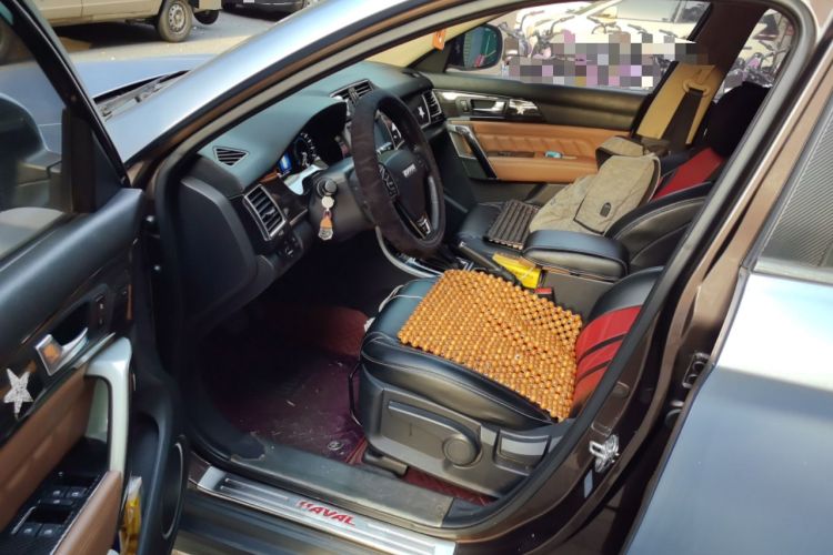 Used Haval H2 2016 Red Label 1.5T Automatic Two-Wheel Drive Elite Model
