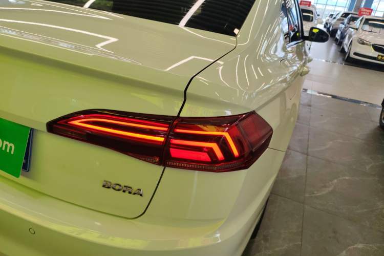 Used Volkswagen Bora 2020 1.5L Automatic Elite Version
