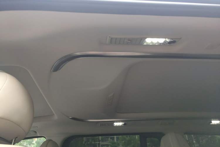 Used SAIC MAXUS G20 2020 2.0T Gasoline Automatic ZhiZun Edition
